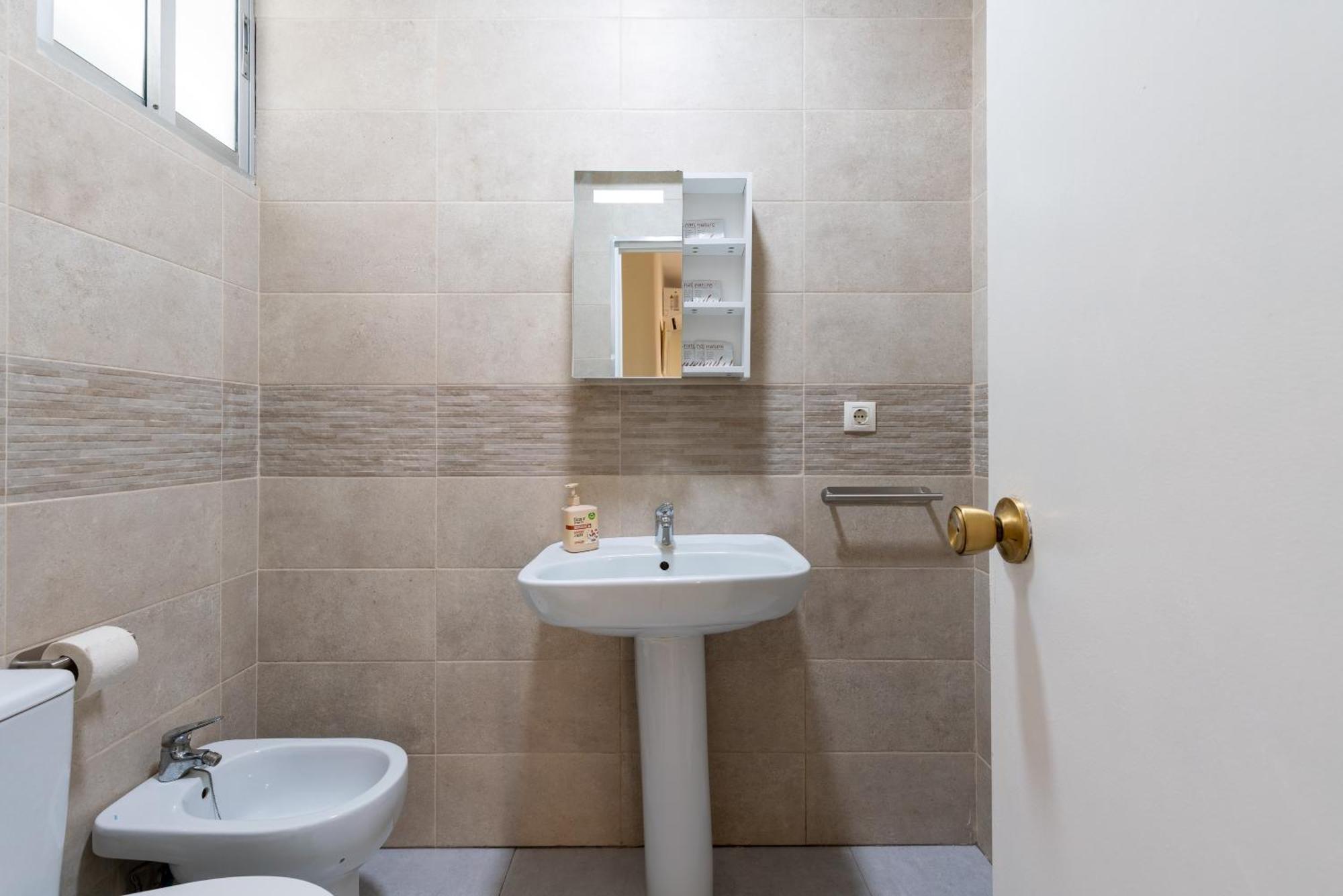 Apartamento Familiar Maria Auxiliadora Sevilha Exterior foto